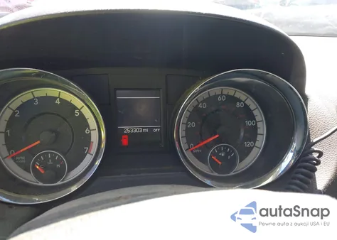 2014 Dodge Grand Caravan Sxt/Sxt 30Th Anniversary z USA, uszkodzony, nr VIN 2C4RDGCG0ER321479